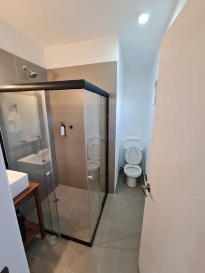 Urban Justo Sierra Aparthotel Guadalajara Bagian luar foto